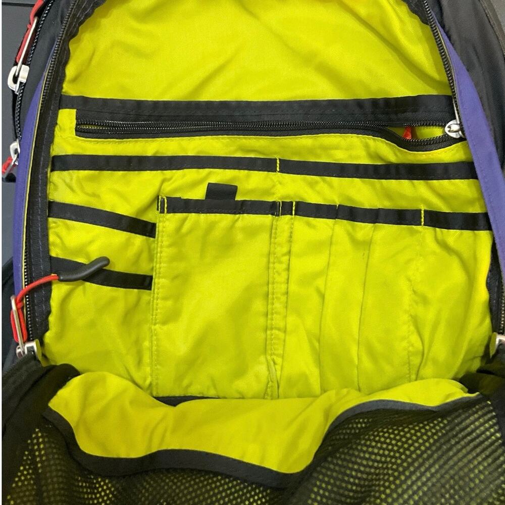 The North Face Surge Backpack Purple Black Laptop Travel Hiking Bag - Picture 4 of 12